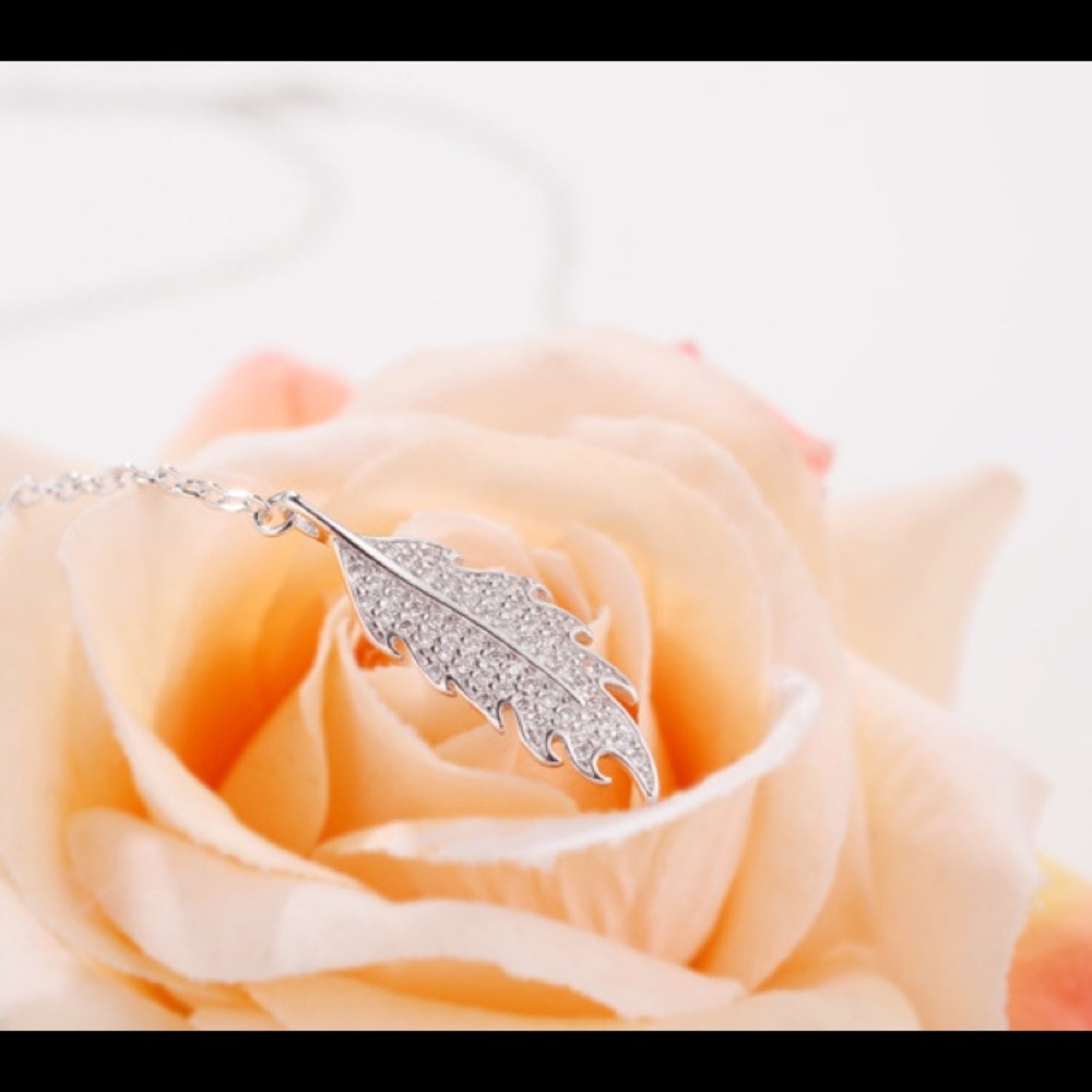 π· LAST 1 (925) FEATHER Y- NECKLACE - Picture 3 of 6